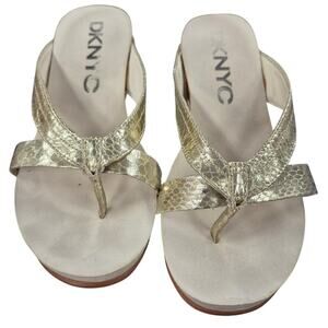 DKNYC Gold Thong Wedge Sandals 8